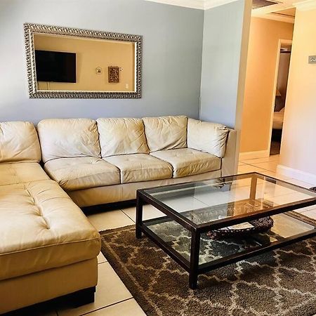 5Bed2Bath Pool Home Walking Distance From Beach! Клиъруотър Бийч Екстериор снимка