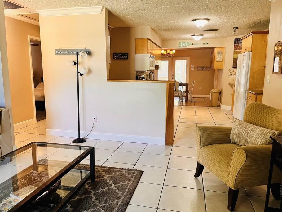 5Bed2Bath Pool Home Walking Distance From Beach! Клиъруотър Бийч Екстериор снимка
